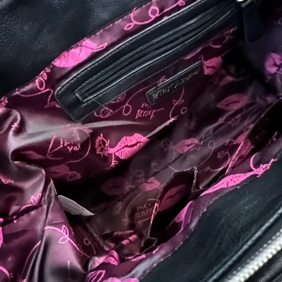 Betsey Johnson purse with matching wristlet - Picture 13 of 15